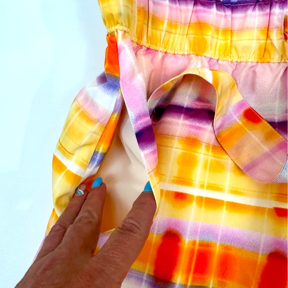 Future Collective Paperbag Shorts in Vibrant Pink/Orange with Belt & Poc… - Picture 5 of 9